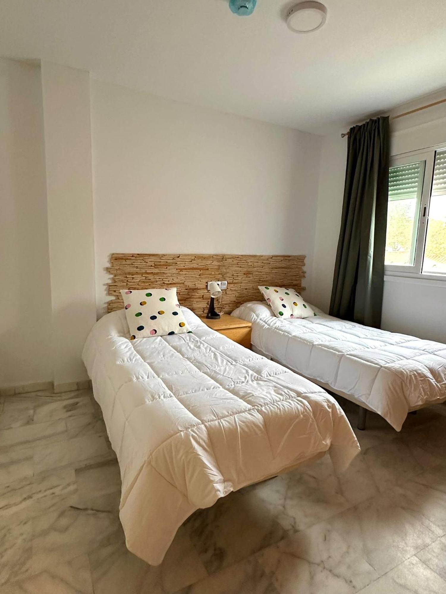 Apartahotel Dona Reyes Chipiona Eksteriør billede